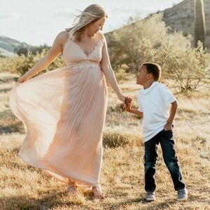 Lulus pink pleated maxi dress